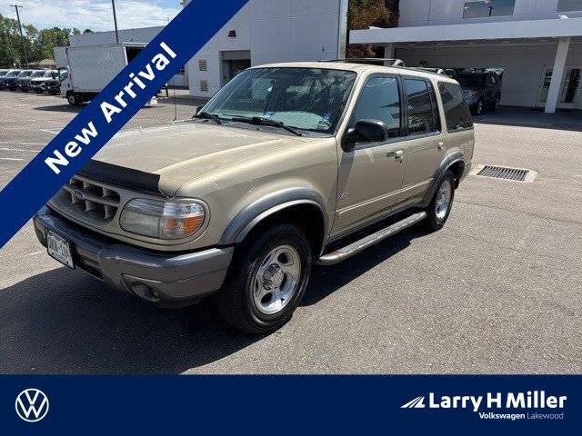 2001 Ford Explorer XLT — SUV — 140,582 mi — Lakewood, CO
