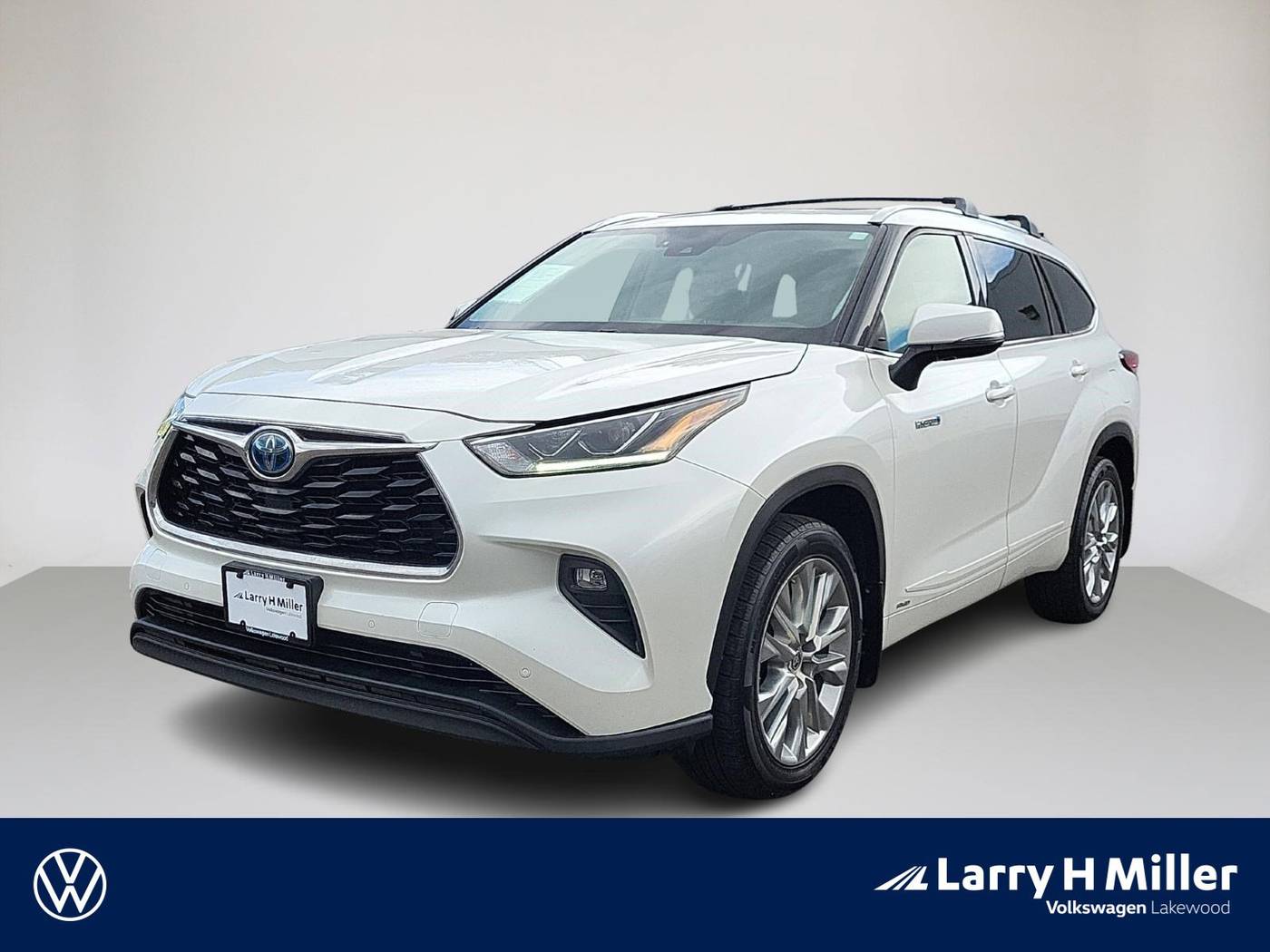 2020 Toyota Highlander Hybrid Limited — SUV — 97,937 mi — Lakewood, CO