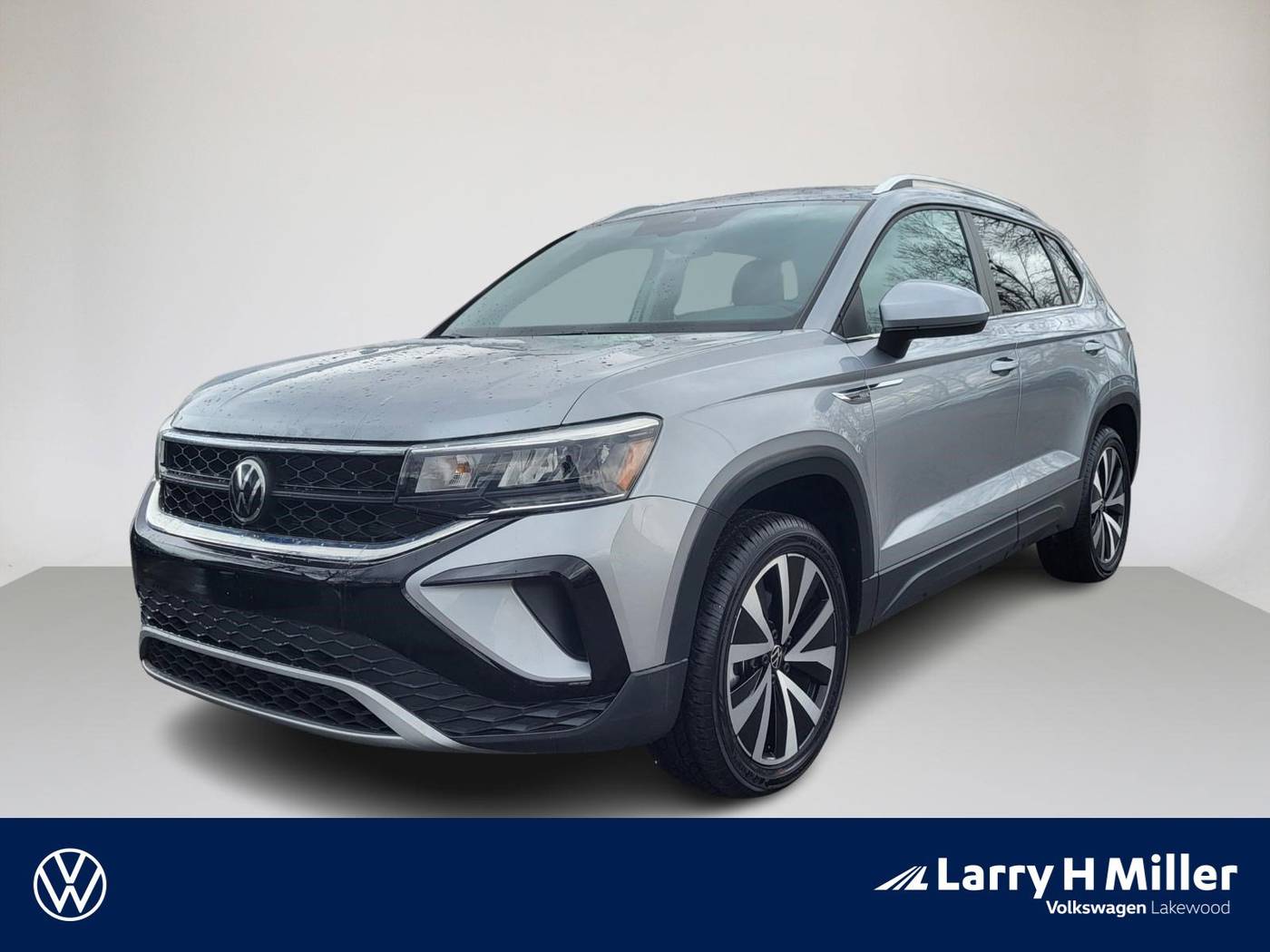 2022 Volkswagen Taos SE — SUV — 31,812 mi — Lakewood, CO