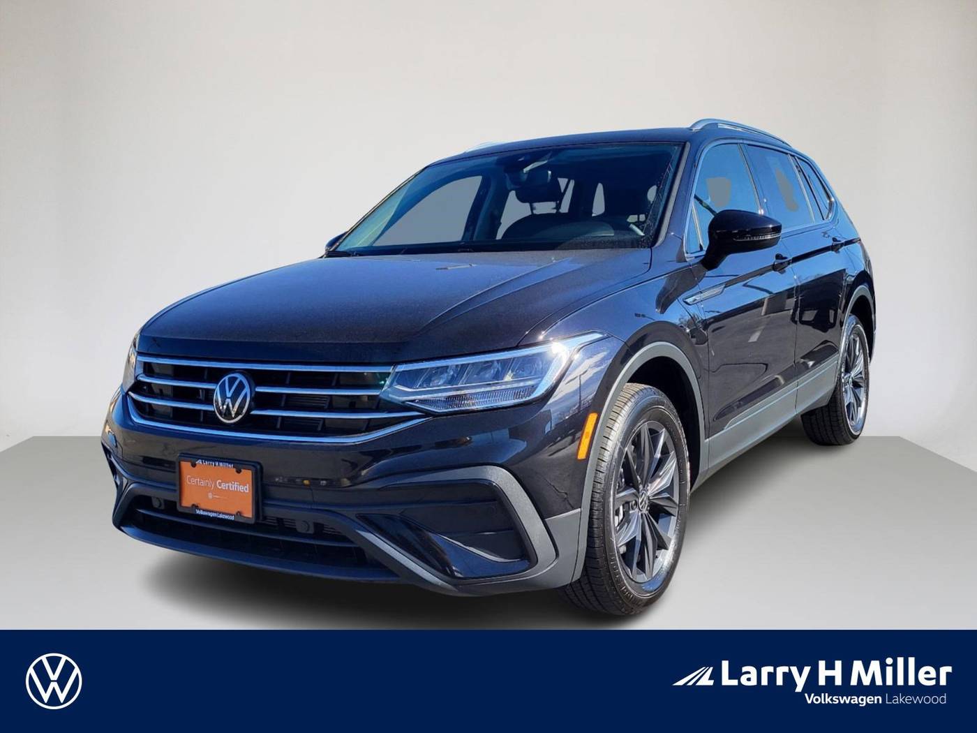 2024 Volkswagen Tiguan SE — SUV — 1,757 mi — Lakewood, CO