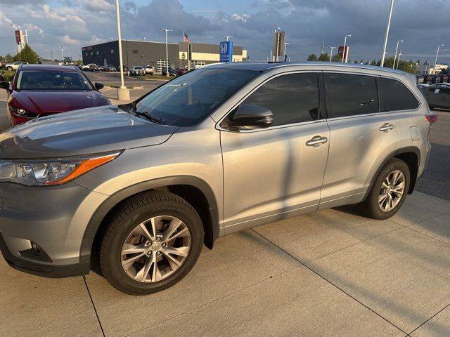 2015 Toyota Highlander XLE — SUV — 213,512 mi — Columbus, OH