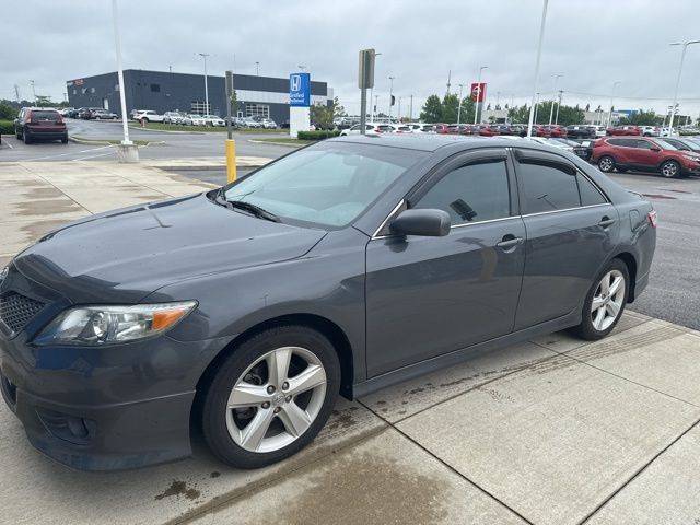2011 Toyota Camry SE — Sedan — 179,351 mi — Columbus, OH