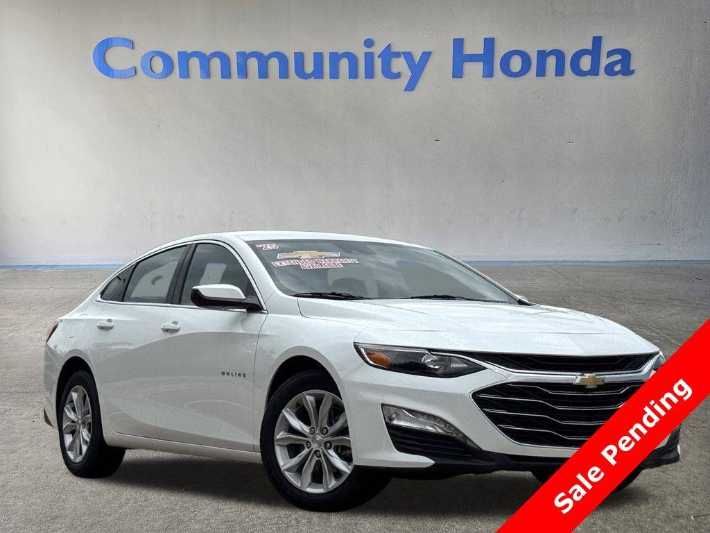 2025 Chevrolet Malibu LT — Sedan — 12,030 mi — Baytown, TX