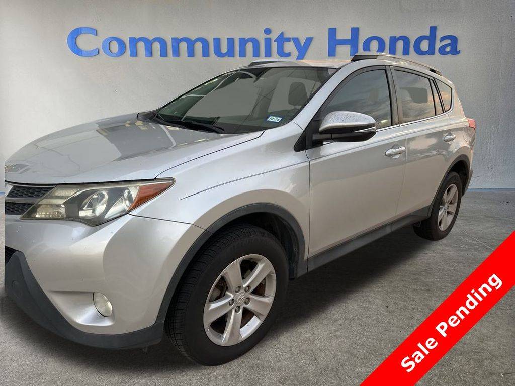 2014 Toyota RAV4 XLE — SUV — 121,817 mi — Baytown, TX