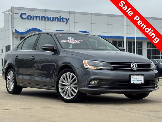 2015 Volkswagen Jetta 1.8T SE — Sedan — 122,150 mi — Baytown, TX