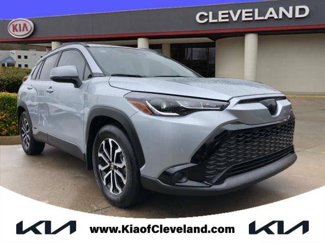 2024 Toyota Corolla Cross Hybrid SE — SUV — 3,791 mi — Cleveland, TN