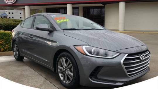 2018 Hyundai Elantra SEL — Sedan — 108,645 mi — Cleveland, TN