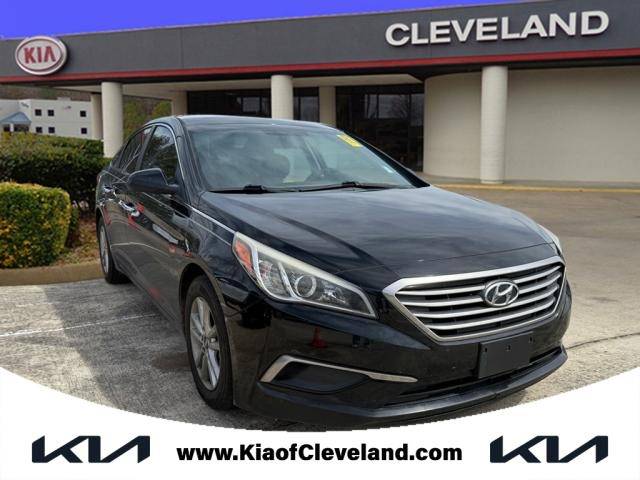 2017 Hyundai Sonata Base — Sedan — 145,861 mi — Cleveland, TN