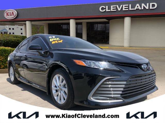 2024 Toyota Camry LE — Sedan — 6,305 mi — Cleveland, TN