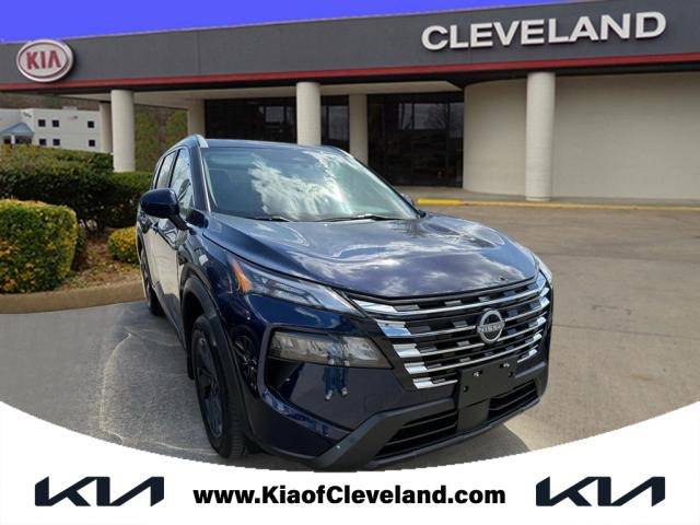 2024 Nissan Rogue SV — SUV — 4,800 mi — Cleveland, TN