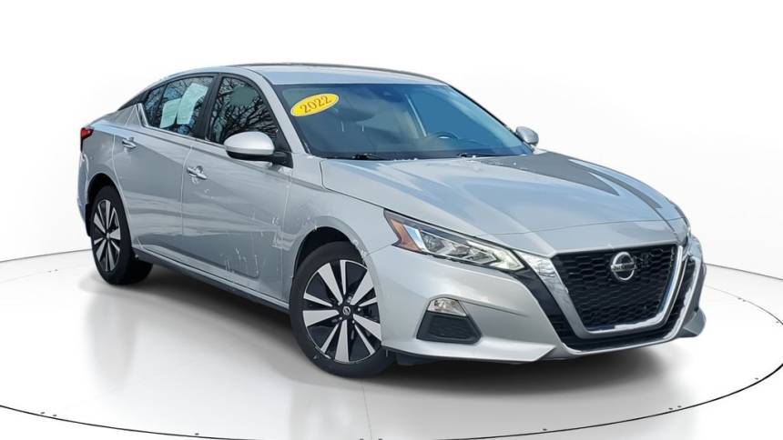 2022 Nissan Altima SV — Sedan — 22,739 mi — Canton, MI