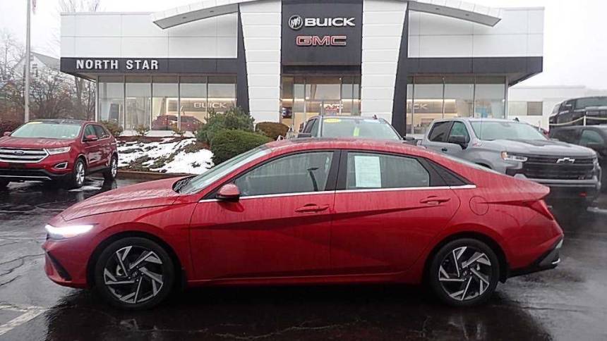 2024 Hyundai Elantra SEL — Sedan — 18,645 mi — Zelienople, PA