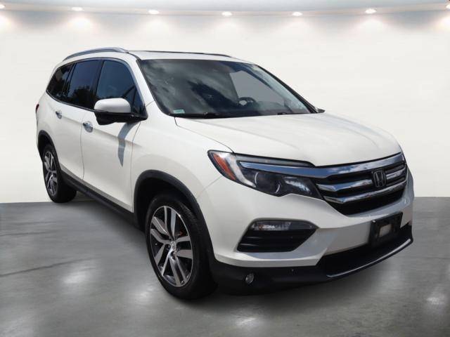 2017 Honda Pilot Touring — SUV — 35,300 mi — East Meadow, NY