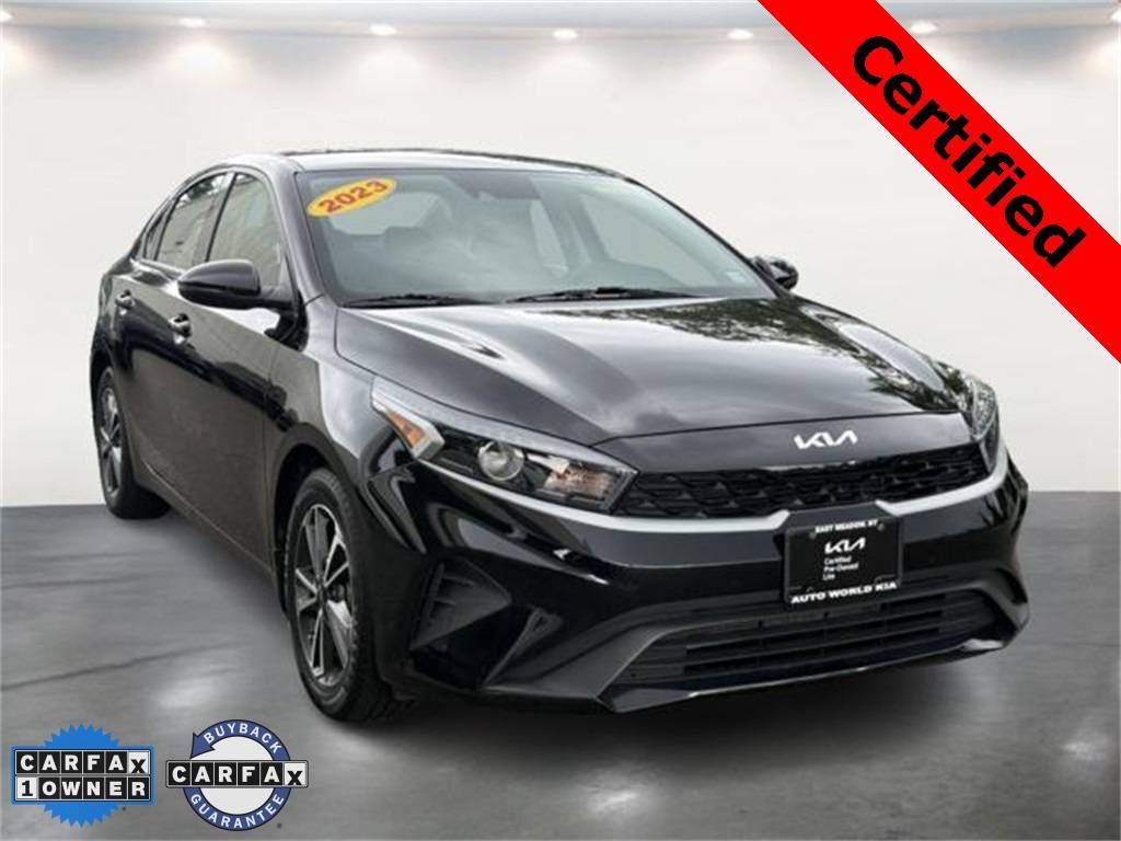 2023 Kia Forte LXS — Sedan — 30,571 mi — East Meadow, NY
