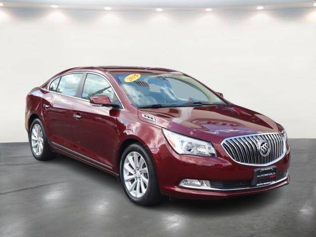 2015 Buick LaCrosse Leather — Sedan — 24,628 mi — East Meadow, NY