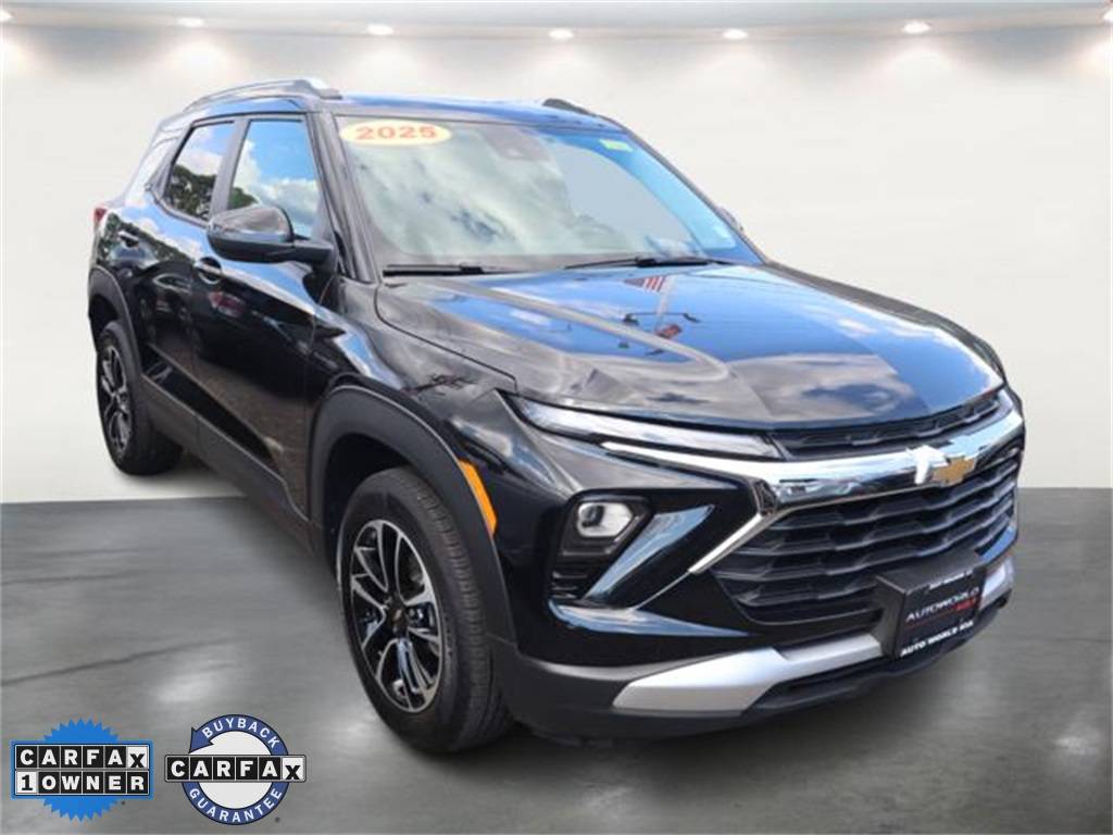 2025 Chevrolet Trailblazer LT — SUV — 7,208 mi — East Meadow, NY