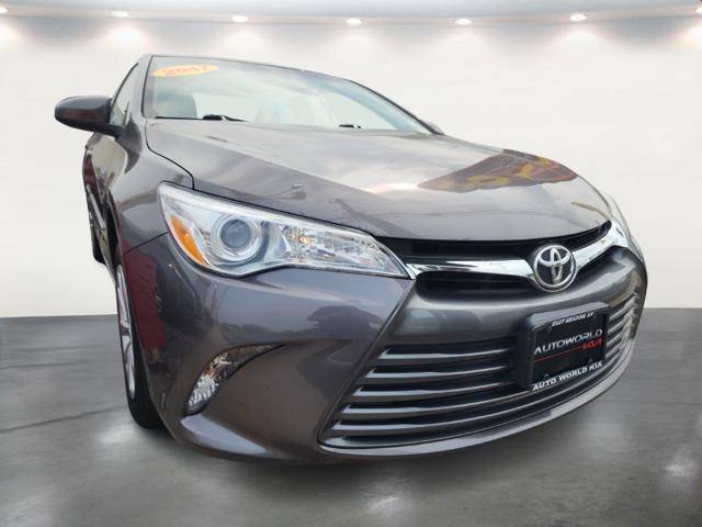 2017 Toyota Camry XLE — Sedan — 22,322 mi — East Meadow, NY