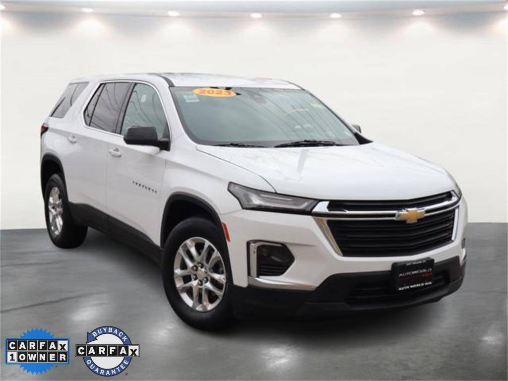 2023 Chevrolet Traverse LS — SUV — 10,161 mi — East Meadow, NY