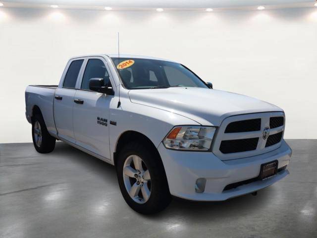 2014 Ram 1500 Express — Pickup Truck — 5 mi — East Meadow, NY