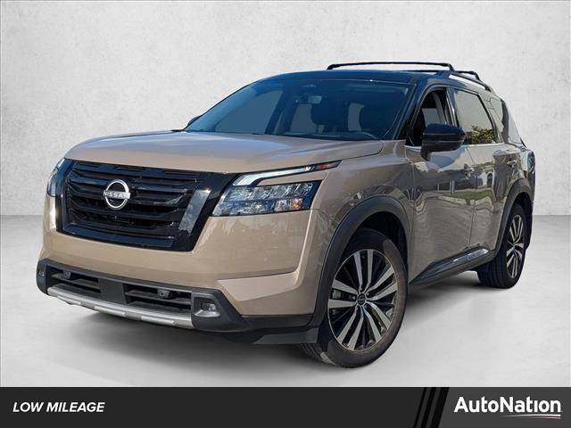 2025 Nissan Pathfinder Platinum — SUV — 3,972 mi — Miami, FL