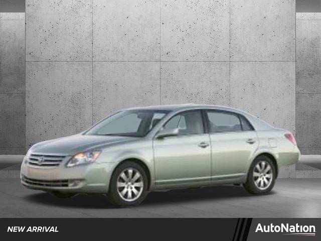 2005 Toyota Avalon XLS — Sedan — 215,129 mi — Valencia, CA