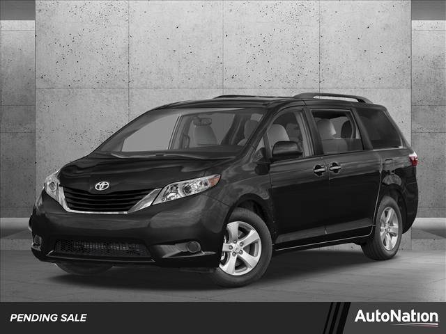 2017 Toyota Sienna LE — Minivan — 85,864 mi — Valencia, CA
