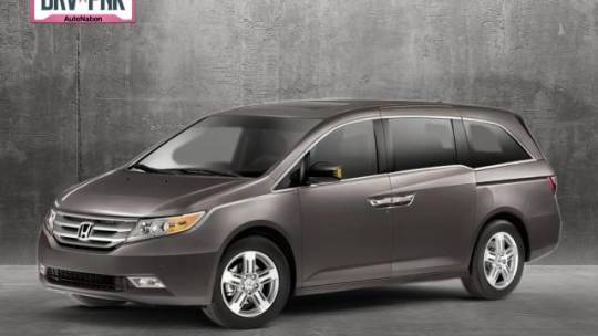 2011 Honda Odyssey Touring — Minivan — 164,995 mi — Valencia, CA