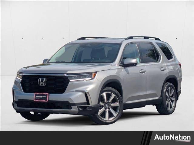 2024 Honda Pilot Touring — SUV — 16,173 mi — Valencia, CA