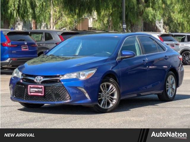 2015 Toyota Camry SE — Sedan — 71,264 mi — Valencia, CA