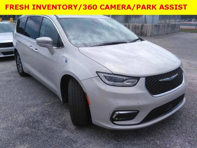 2021 Chrysler Pacifica Hybrid Touring L — Minivan — 68,304 mi — Summerville, SC