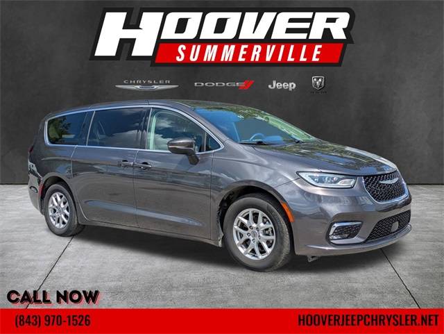 2023 Chrysler Pacifica Touring L — Minivan — 64,065 mi — Summerville, SC