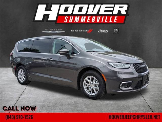 2023 Chrysler Pacifica Touring L — Minivan — 77,016 mi — Summerville, SC