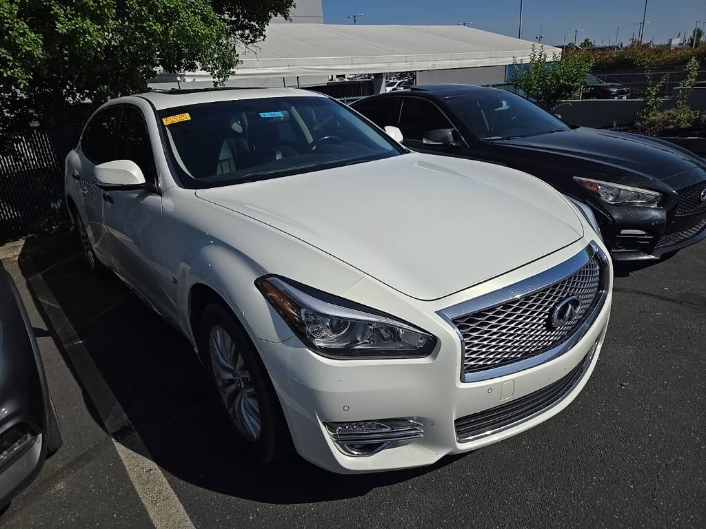 2015 INFINITI Q70L 3.7x — Sedan — 67,956 mi — Roseville, CA