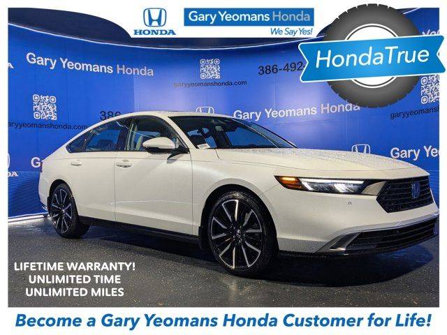 2025 Honda Accord Hybrid Touring — Sedan — 11 mi — Daytona Beach, FL