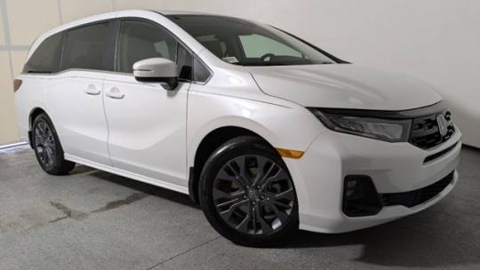 2025 Honda Odyssey Touring — Minivan — 9,576 mi — Daytona Beach, FL