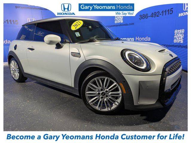 2023 MINI Hardtop Cooper S Classic — Hatchback — 30,100 mi — Daytona Beach, FL