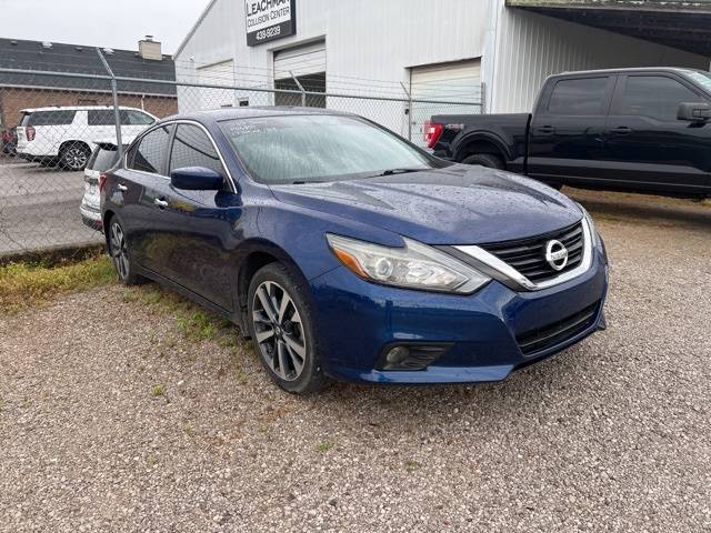 2017 Nissan Altima 2.5 SR — Sedan — 132,208 mi — Bowling Green, KY