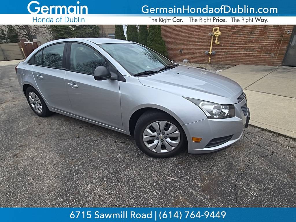 2013 Chevrolet Cruze LS — Sedan — 99,670 mi — Dublin, OH