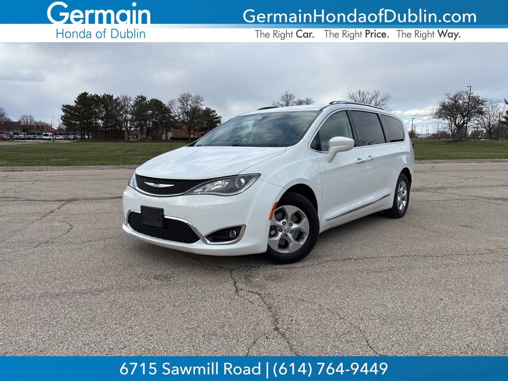 2017 Chrysler Pacifica Touring L Plus — Minivan — 131,362 mi — Dublin, OH