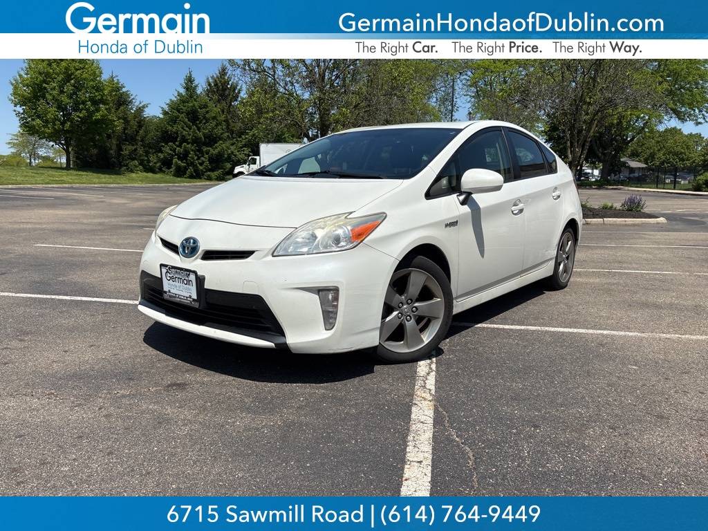 2013 Toyota Prius Three — Sedan — 220,902 mi — Dublin, OH