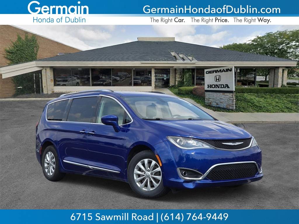 2018 Chrysler Pacifica Touring L — Minivan — 104,425 mi — Dublin, OH