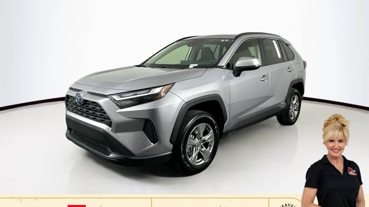 2023 Toyota RAV4 Hybrid XLE — SUV — 28,120 mi — Cumming, GA