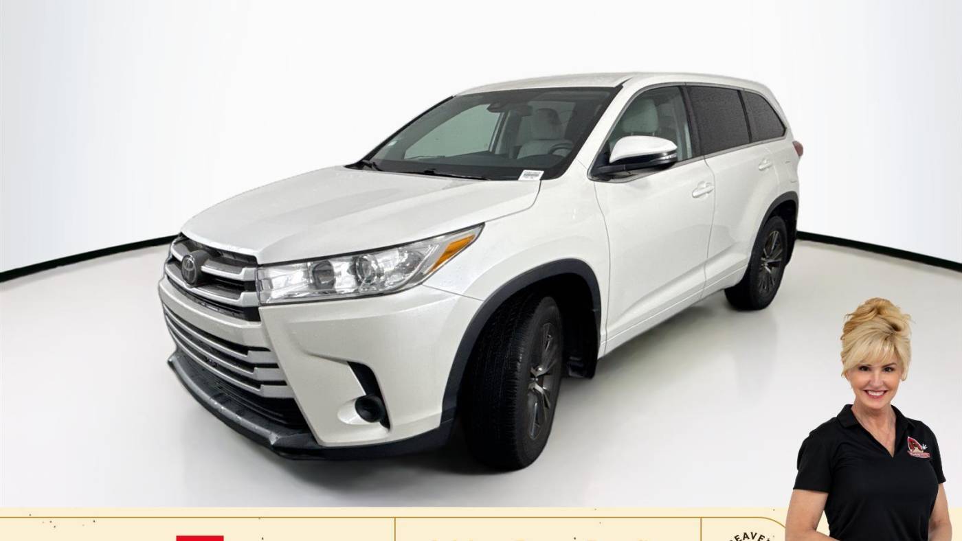 2018 Toyota Highlander LE V6 — SUV — 33,361 mi — Cumming, GA