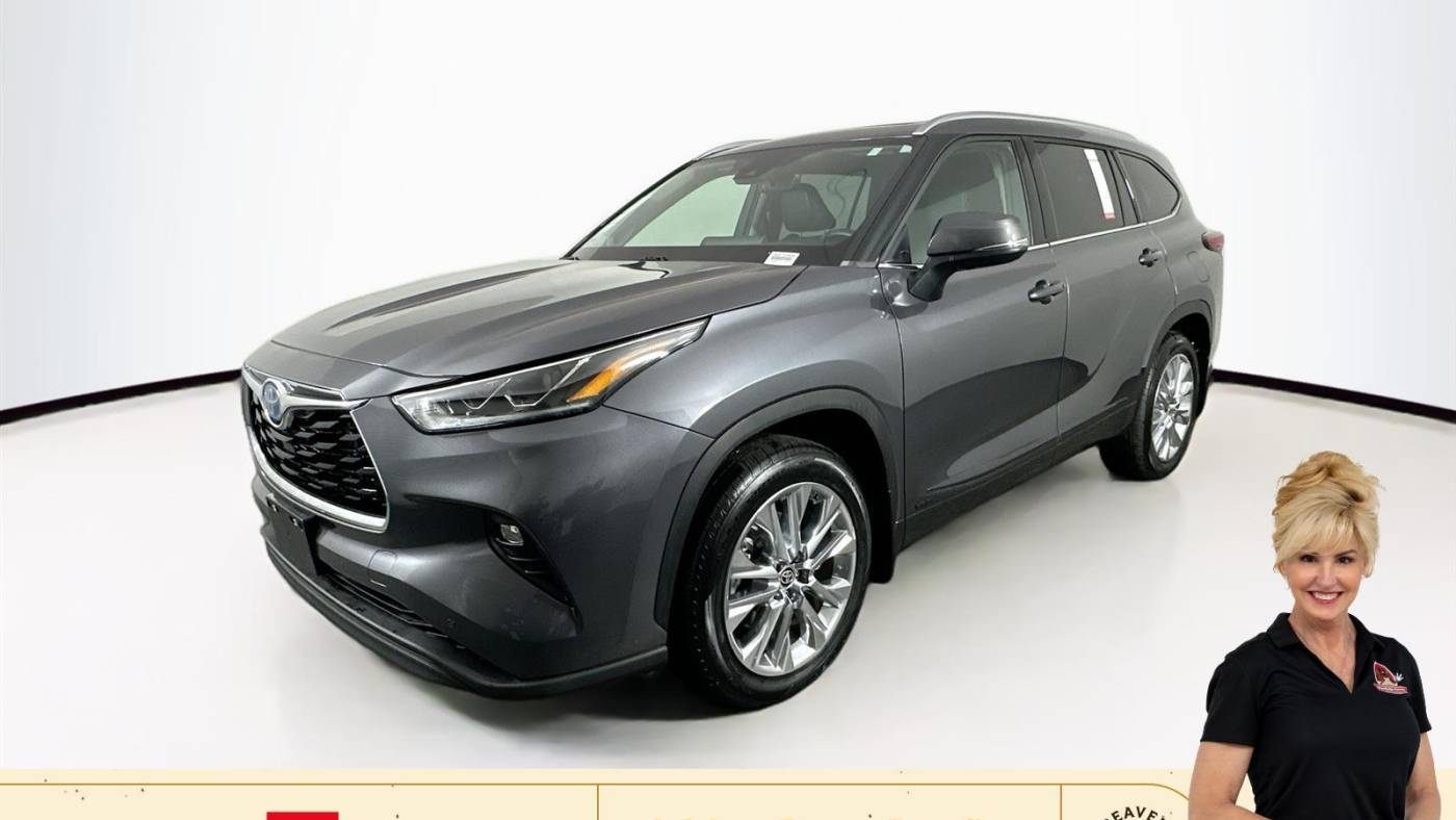2023 Toyota Highlander Hybrid Limited — SUV — 23,666 mi — Cumming, GA