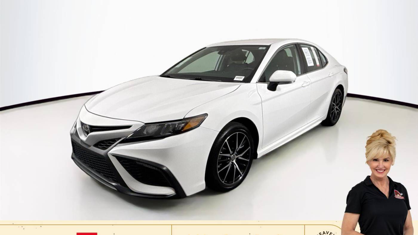 2023 Toyota Camry SE — Sedan — 19,155 mi — Cumming, GA