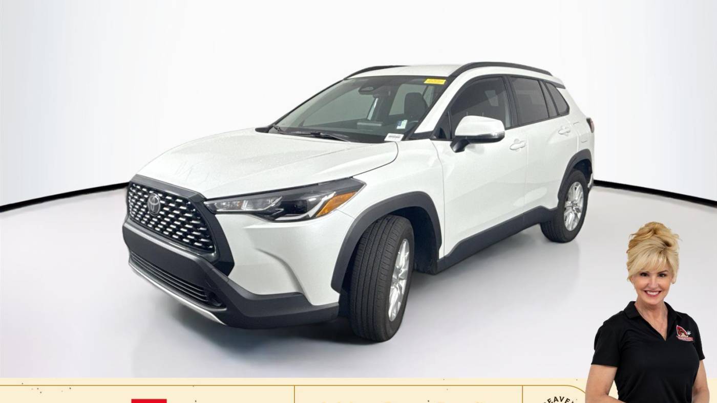 2023 Toyota Corolla Cross LE
