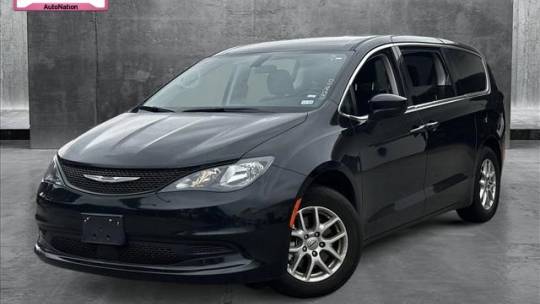 2022 Chrysler Voyager LX — Minivan — 72,073 mi — Hollywood, FL