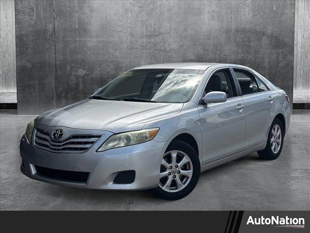 2011 Toyota Camry LE — Sedan — 120,296 mi — Hollywood, FL