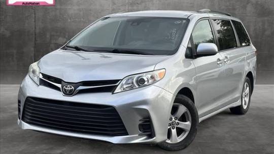 2020 Toyota Sienna LE — Minivan — 116,729 mi — Hollywood, FL