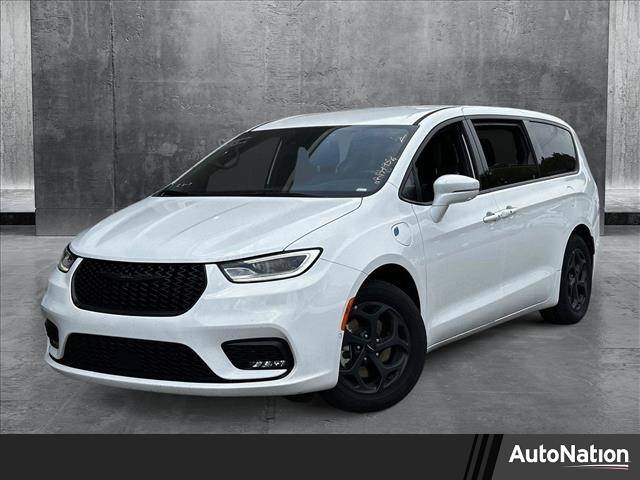 2022 Chrysler Pacifica Hybrid Limited — Minivan — 71,271 mi — Hollywood, FL